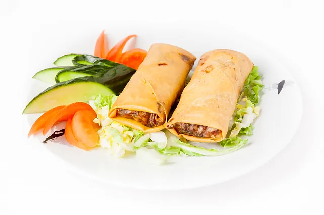 Bilde av våruller med salat